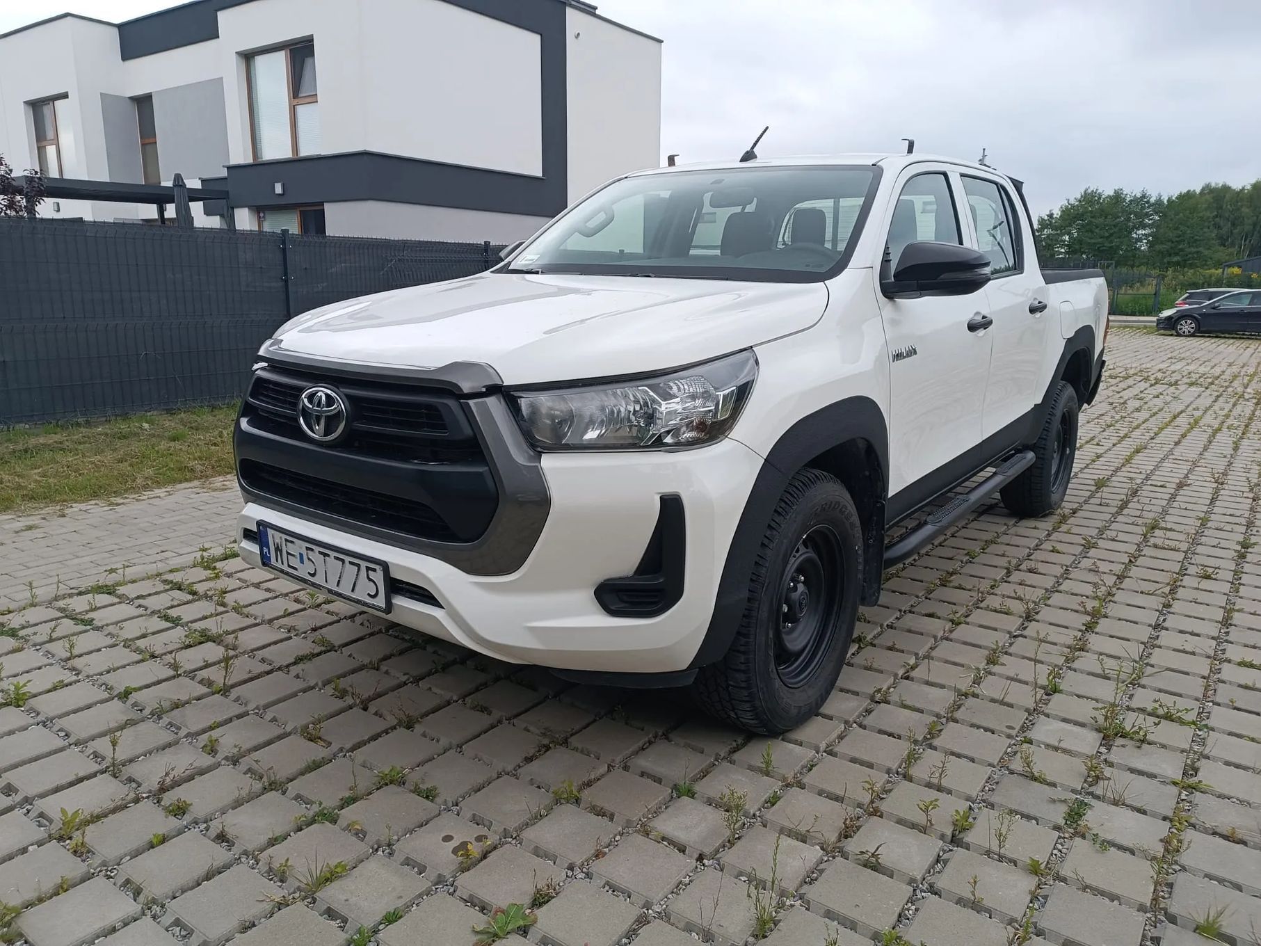 Toyota Hilux Podwyższony, Salon PL, 1 właściciel, bezwypadkowy, VAT23%, Line-X