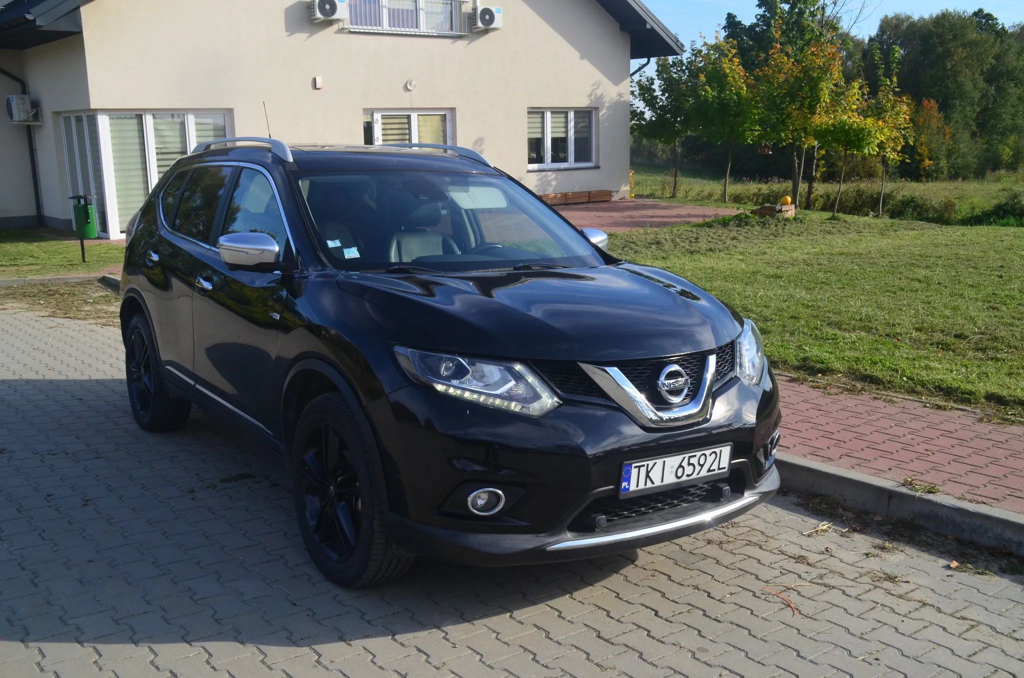 Nissan X-Trail najbogatsza limitowana wersja black edition