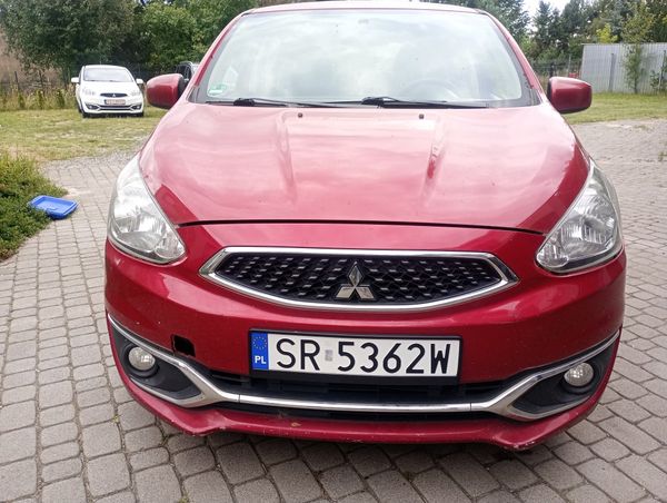 Mitsubishi Space Star 2017r. klima benzyna 5l/100km Bad.techn. 05/2027