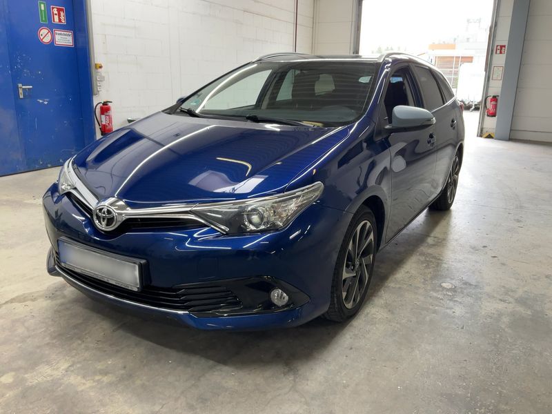 Toyota Auris Touring Sports 1.2 Turbo Design Edition