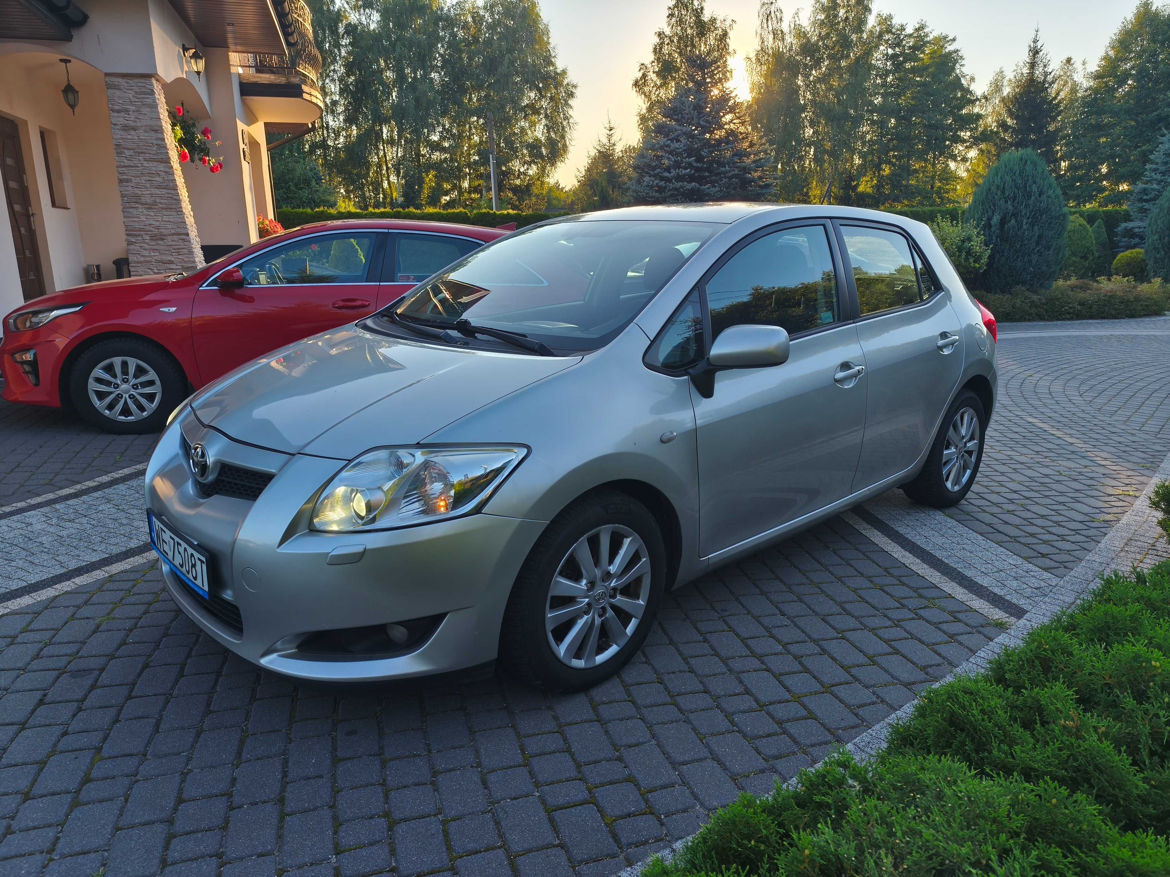 Toyota Auris 1.6 petrol Salon Pl 180 tys mileage
