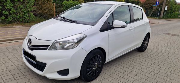 Toyota Yaris 1.0 Petrol 2013