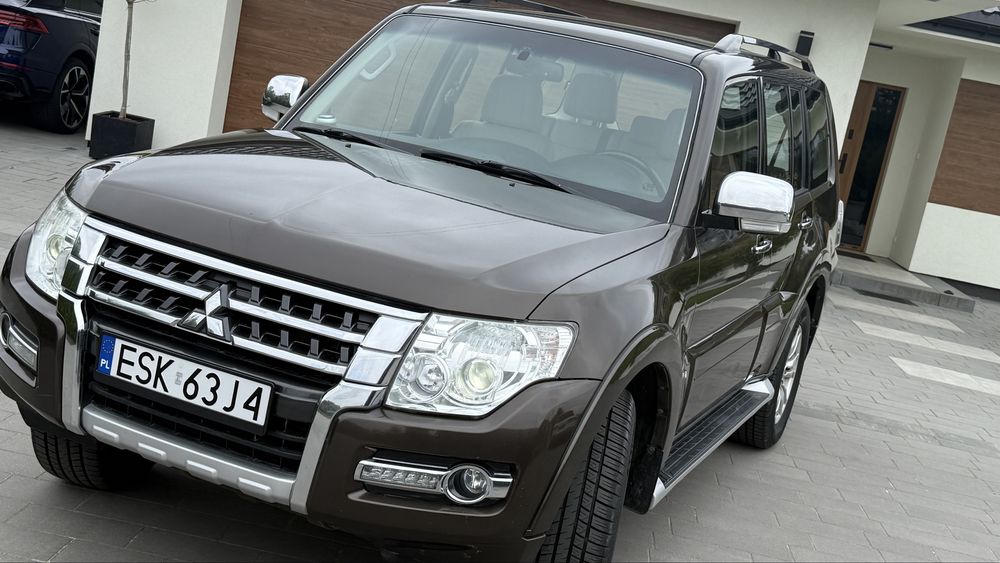Mitsubishi Pajero 3.8 Petrol 4x4 2017