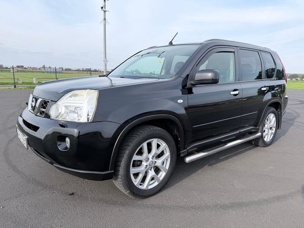 Nissan X-Trail 2.0dci 4x4, ksenon, podgrzewane elektryczne fotele, hak, bezwypadkowy