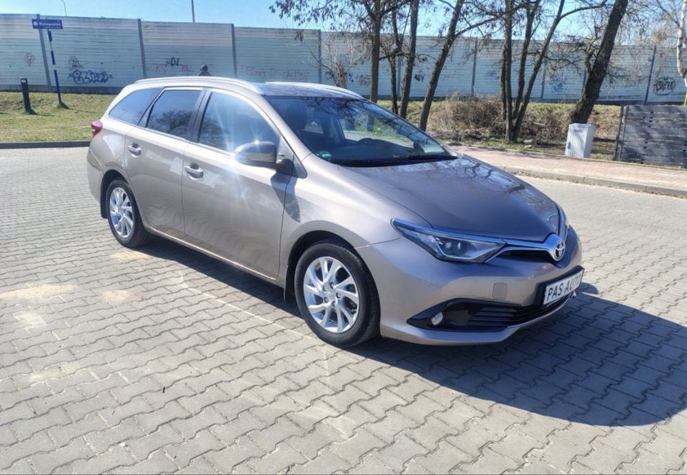 Toyota Auris 1.6 Diesel 2015