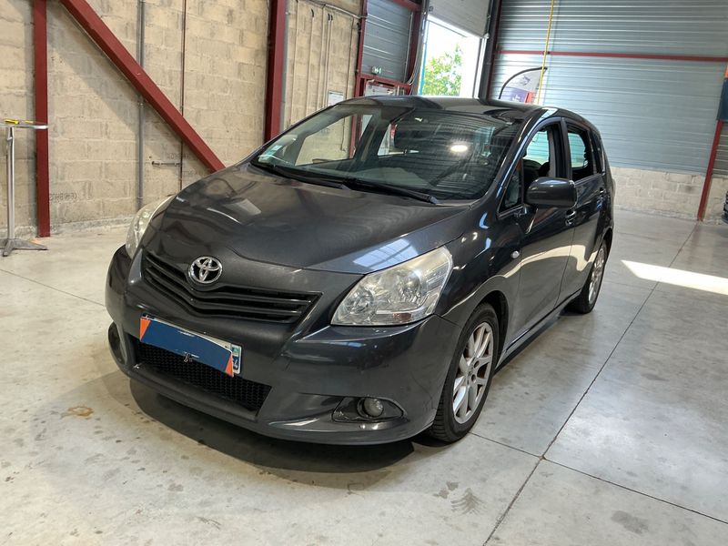 Toyota Verso 2.0 D-4D Active