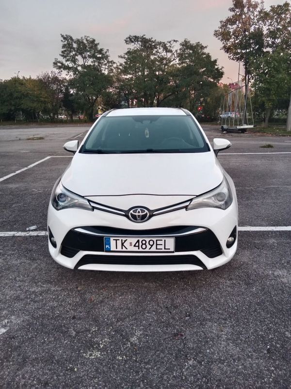 Toyota Avensis 2.0 D-4D 2018