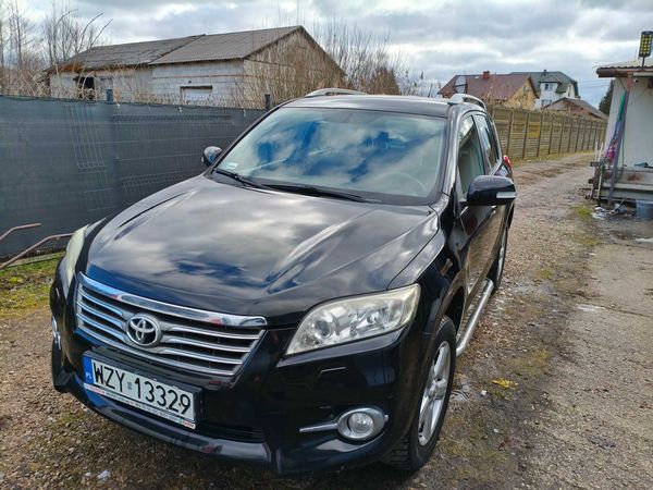 Toyota RAV-4 2.0 Petrol 4x4 2011