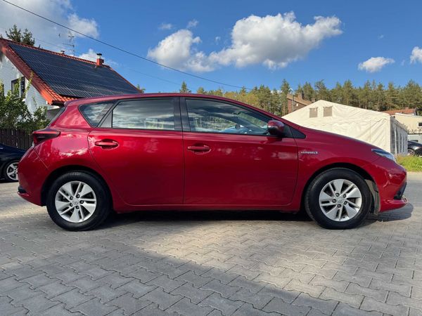 Toyota Auris 1.8 Hybrid 2016