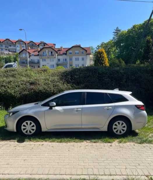 Toyota Corolla 1.2 Active 2019 salon pl