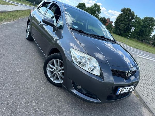 Toyota Verso Toyota Auris 1.6 Benzyna 2009,