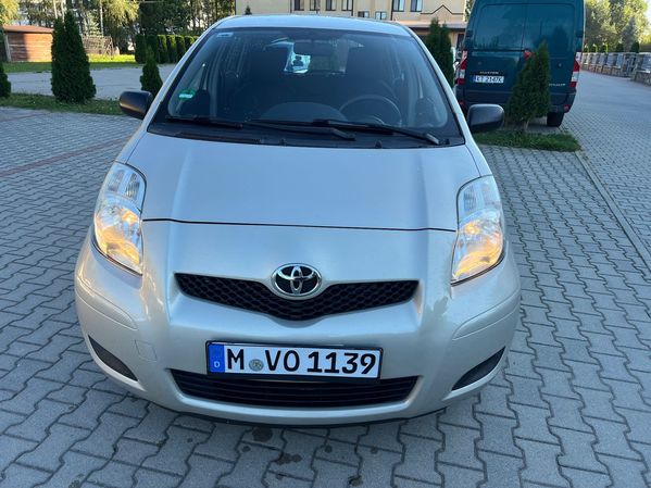 Toyota Yaris 100% oryginał 130tys km 1.0 klima Niemcy