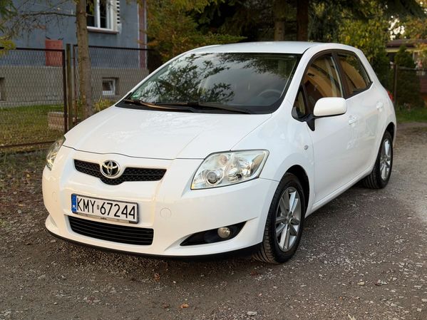 Toyota Auris 1.6 Petrol 2009