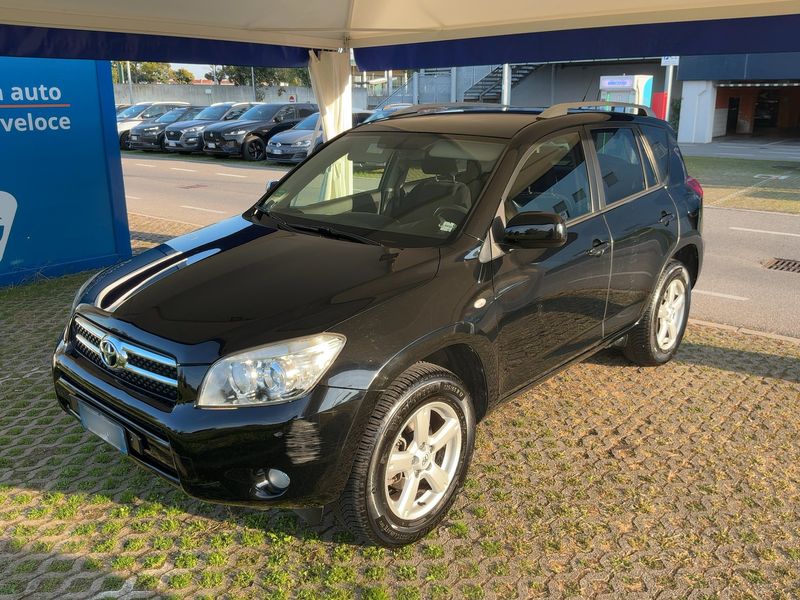 Toyota RAV 4 2.0