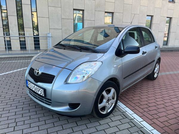 Toyota Yaris 1,3 Benzyna Klimatyzacja Alufelgi