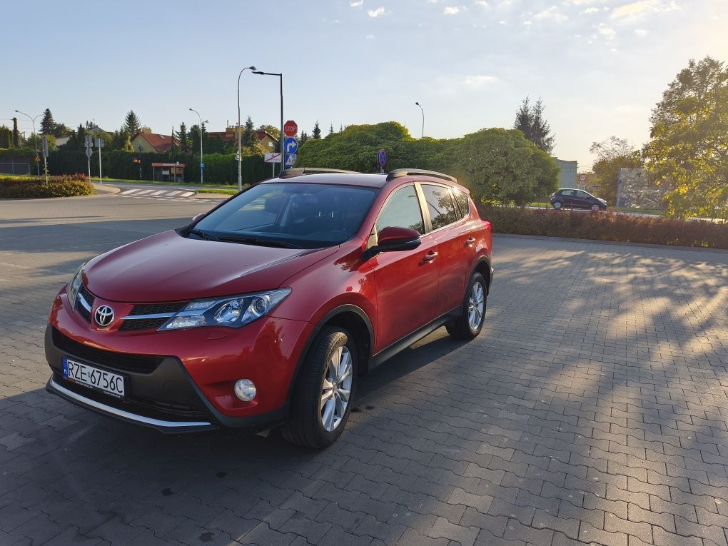 Toyota RAV-4 2.0 Petrol 4x4 2013