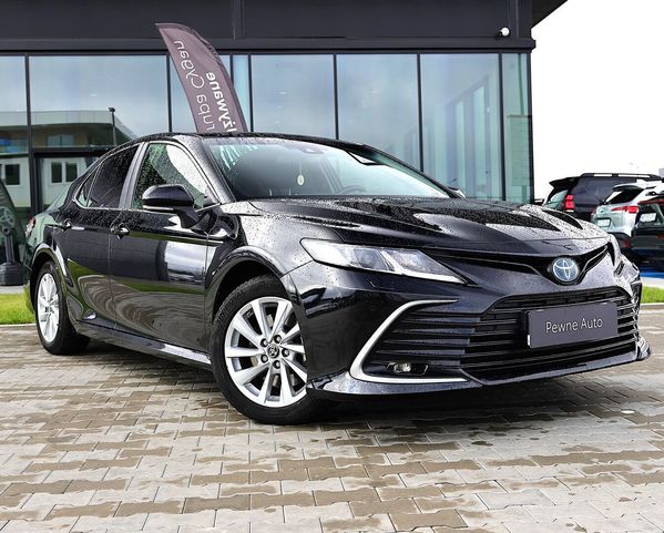 Toyota Camry 2.5 Hybrid 2021