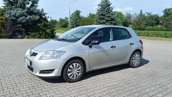 Toyota Auris 1.4 VVT-i Pierwszy właściciel - stan bardzo dobry
