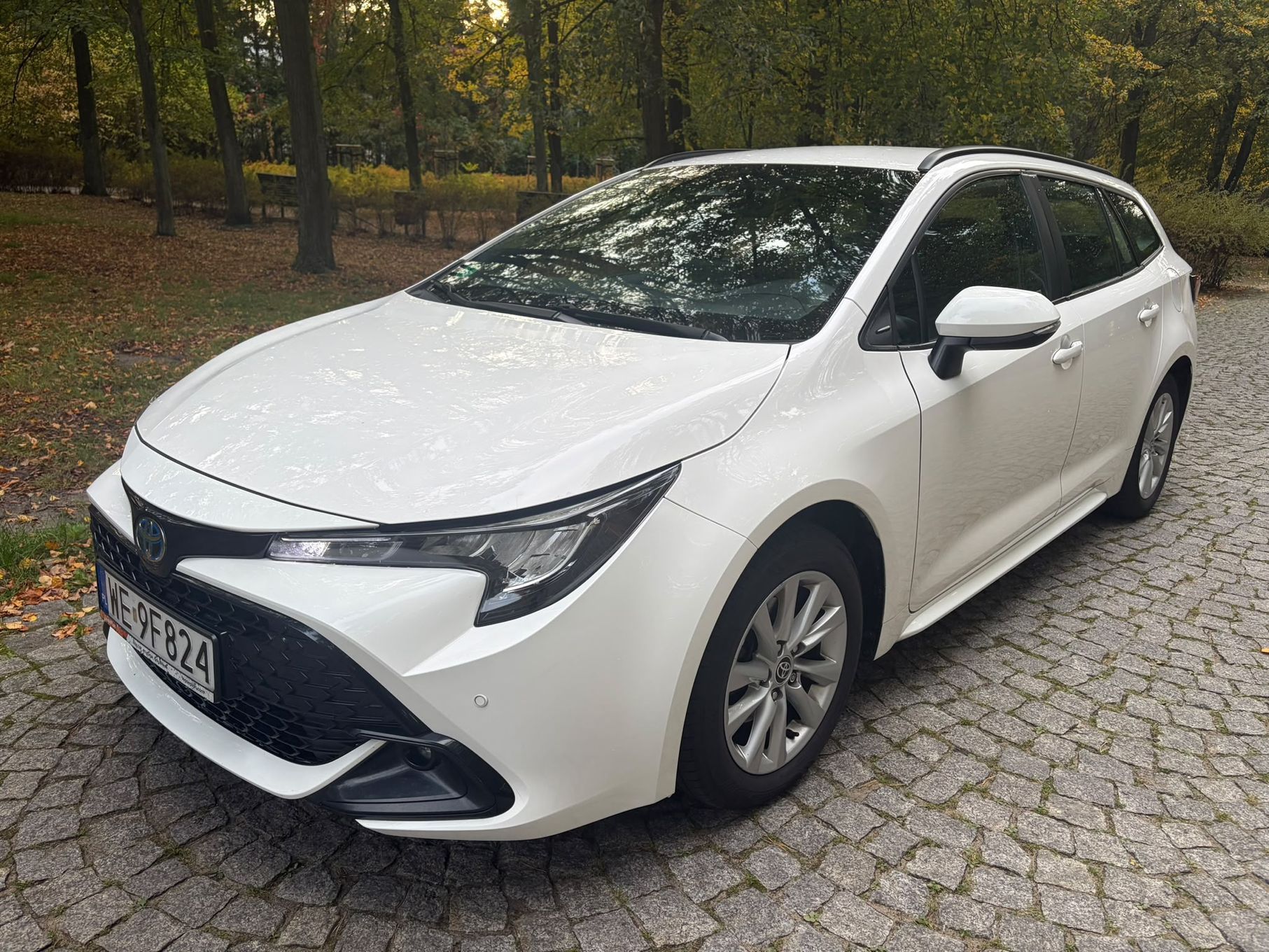Toyota Corolla 1.8 Hybrid 2023