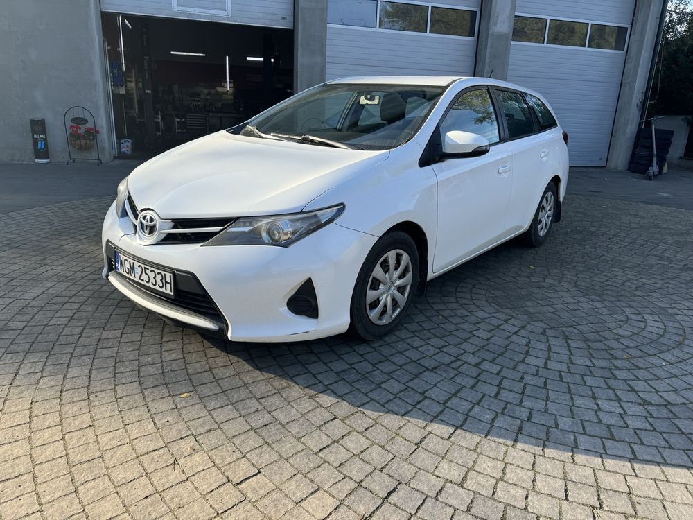 Toyota Auris 1.4 Diesel 2015