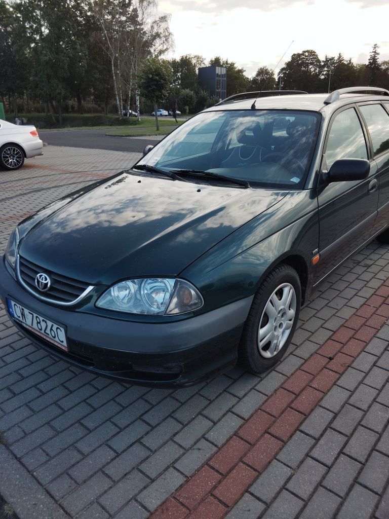 Toyota Avensis 1.8 VVT-i 2002