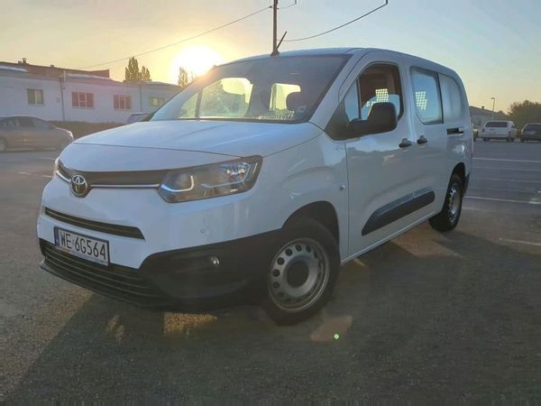 Toyota Proace City AUTOMAT 1.2 D-4t 130km, ACTIV, Salon PL, I właściciel, FV23%
