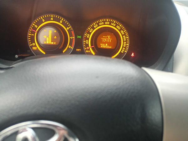 Sprzedam Toyotę Auris 1.6 Benzyna - gaz, rok 2008r