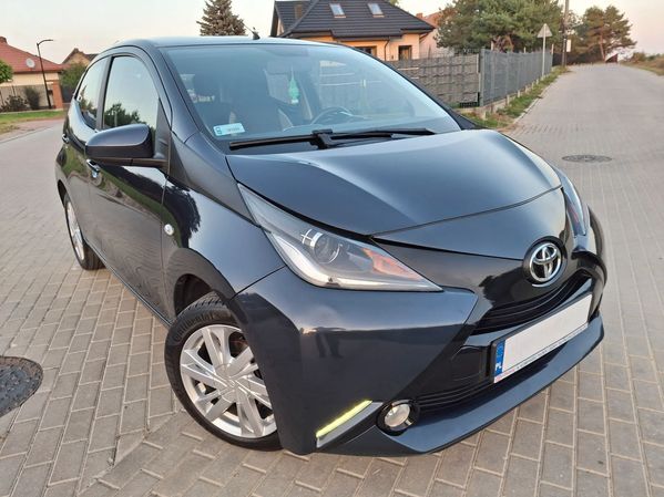 Toyota Aygo Salon Polska Kamera Cofania Climatronic Mały Przebieg Ładne Auto!