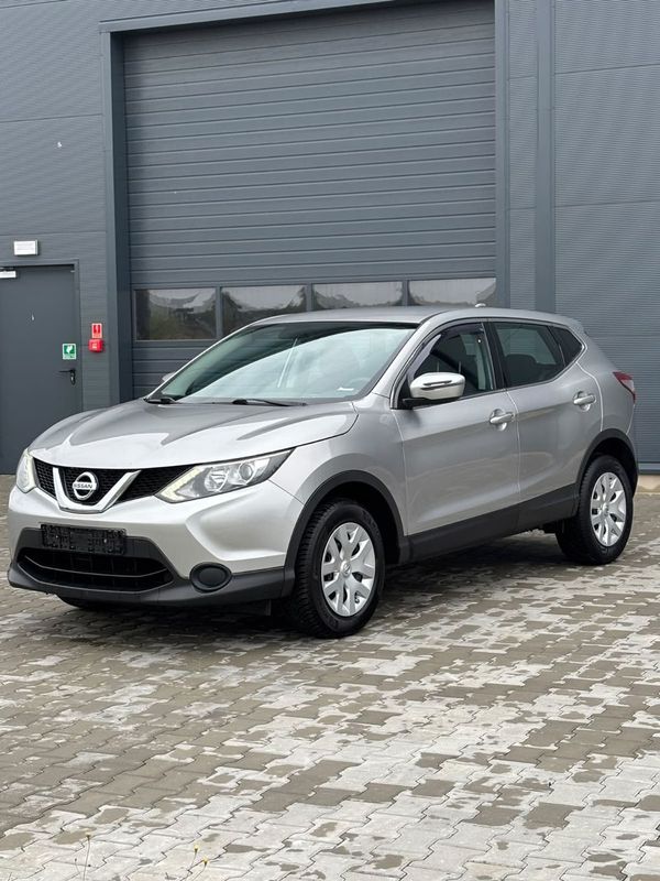 Nissan Qashqai 1.2 Petrol 2015