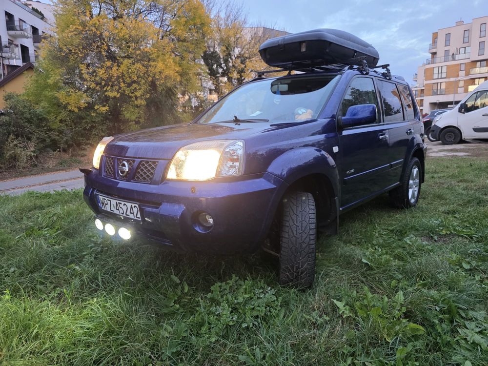 Nissan X-Trail 2005r