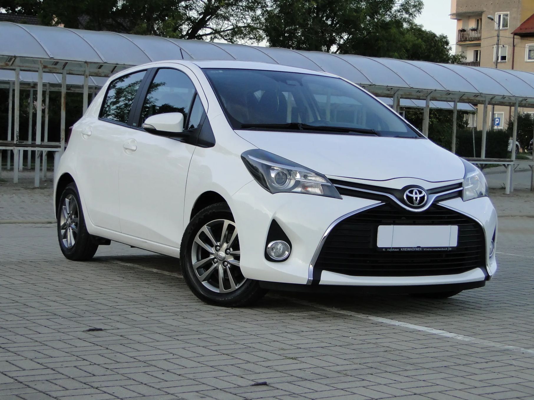 Toyota Yaris 1.3 Petrol 2017