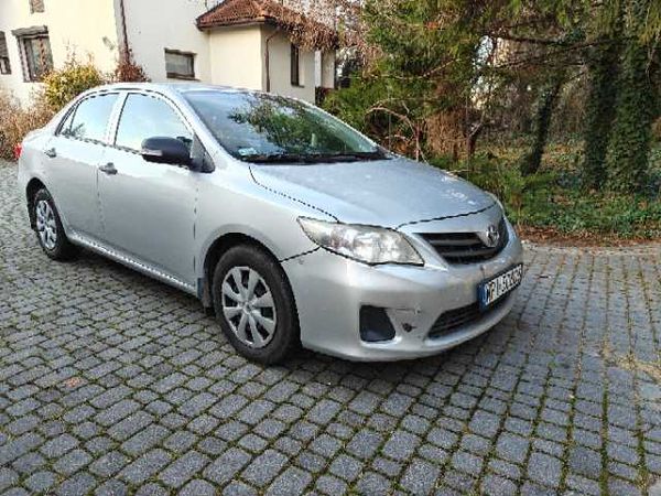 Toyota Corolla 1.6 2012r. 254 tys km