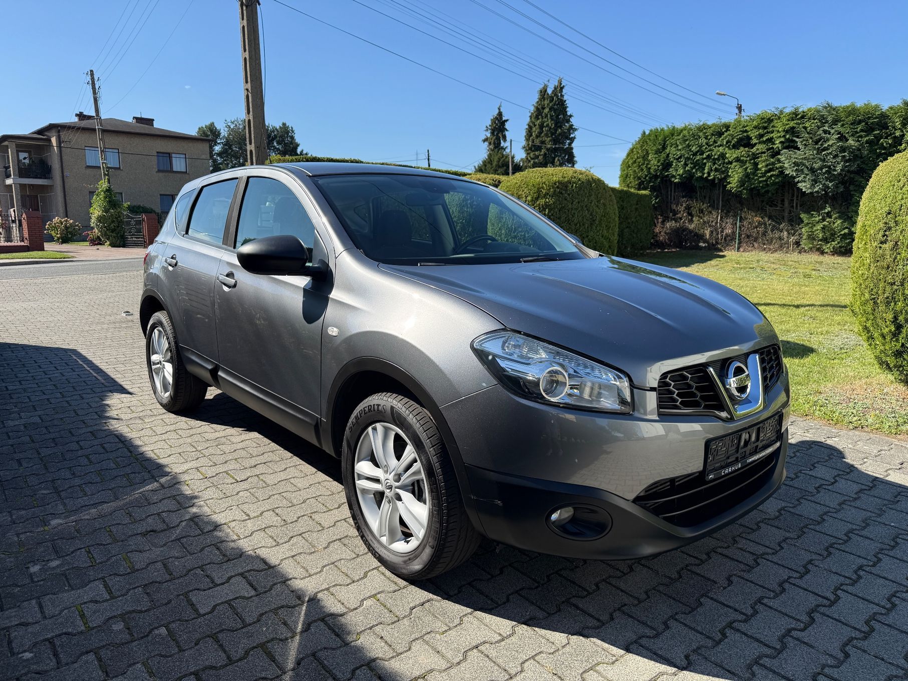 Nissan Qashqai Nissan Qashqai 2.0 150km 4x4 Dwa komplety kół 2klucze książka serwisow