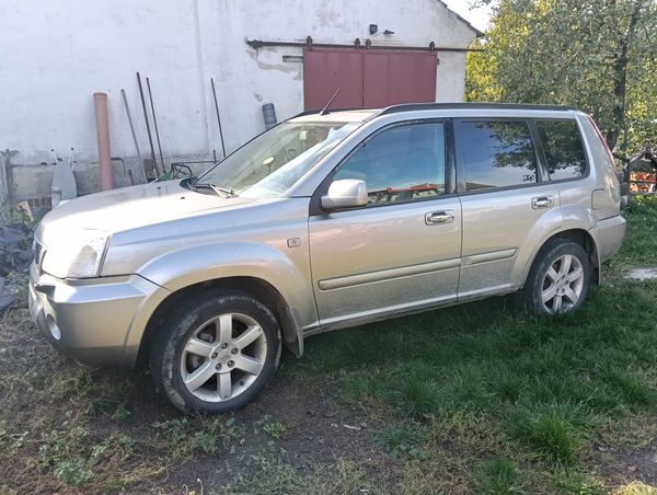 Nissan X-Trail 2.2 diesel, 2006r, dobry stan !