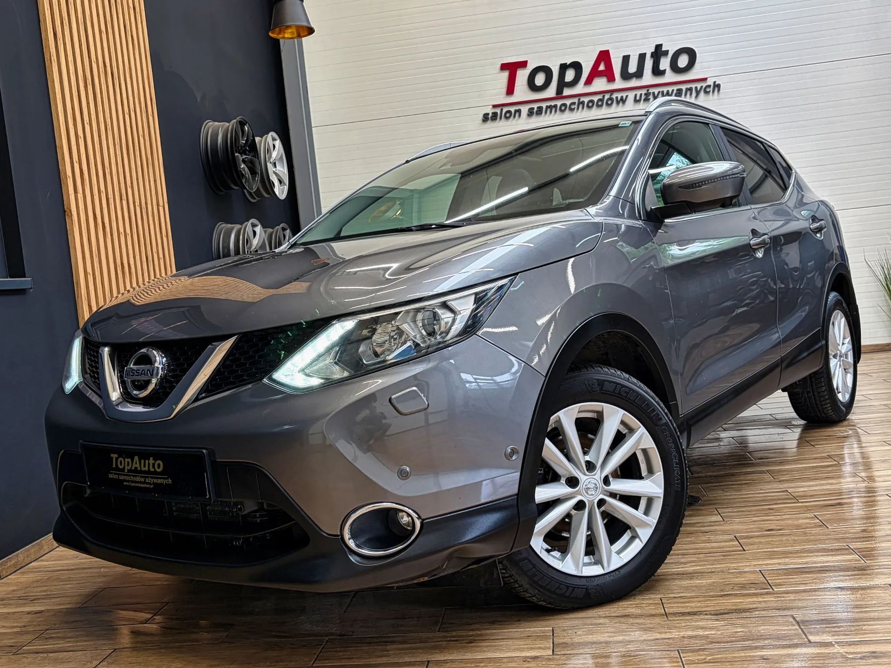 Nissan Qashqai LIFT*1.6* skóra * NAVI *kamera* PANORAMA *zarejestrowany* BEZWYPADKOWY