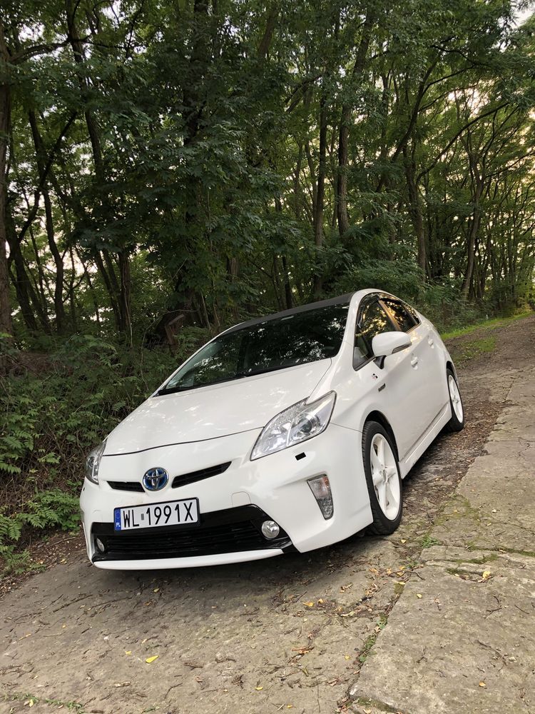 Toyota Prius 1.8 Hybrid 2014