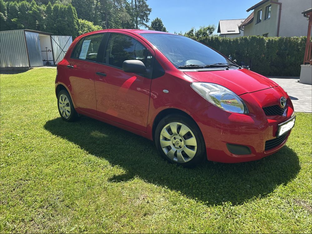 Toyota Yaris 2*Niski przebieg