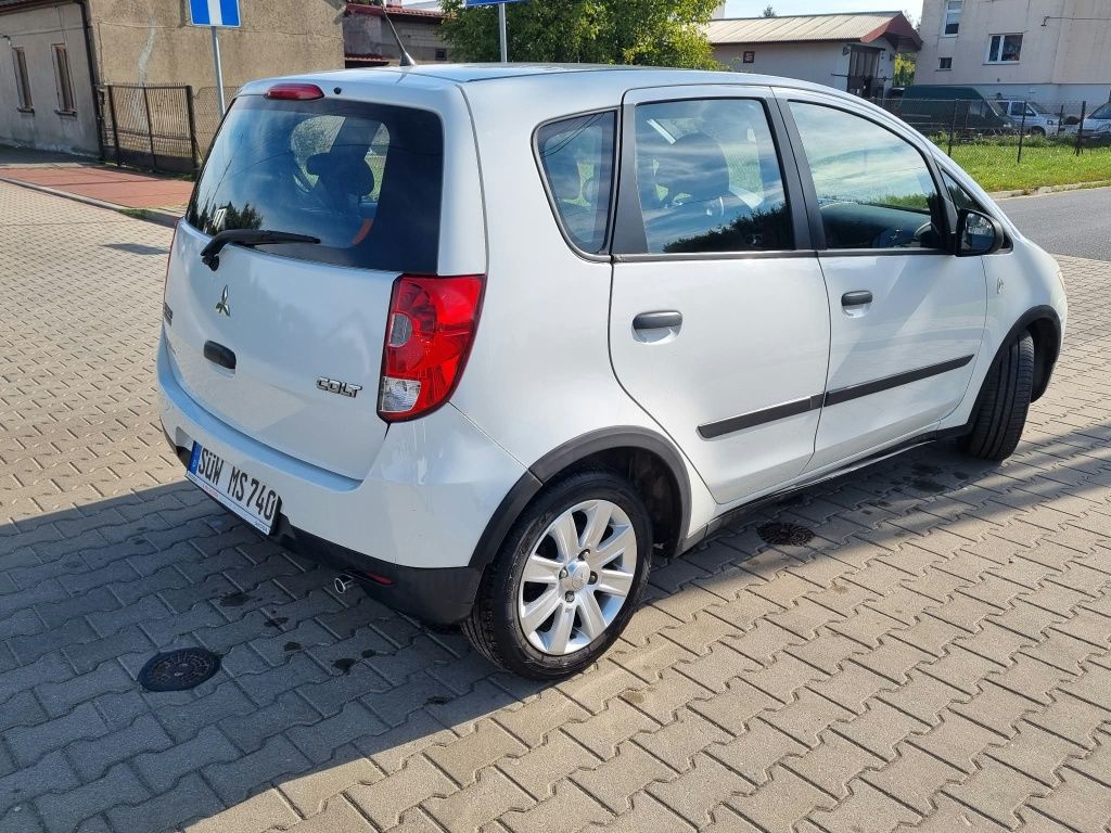 Mitsubishi Colt 1.3 Petrol 2010