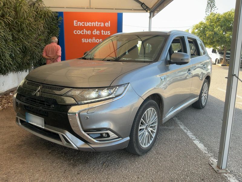 Mitsubishi Outlander 2.4 Phev Kaiteki 4WD