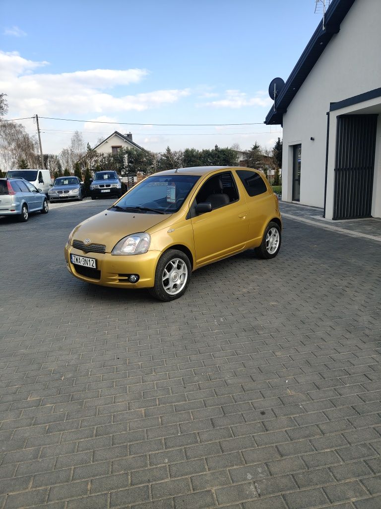 Toyota Yaris 1,2 benzyna zamiana