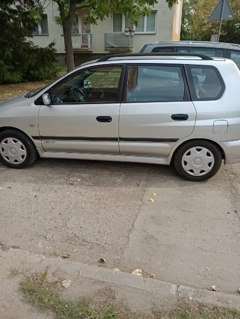 Mitsubishi Space Star rocznik 2003