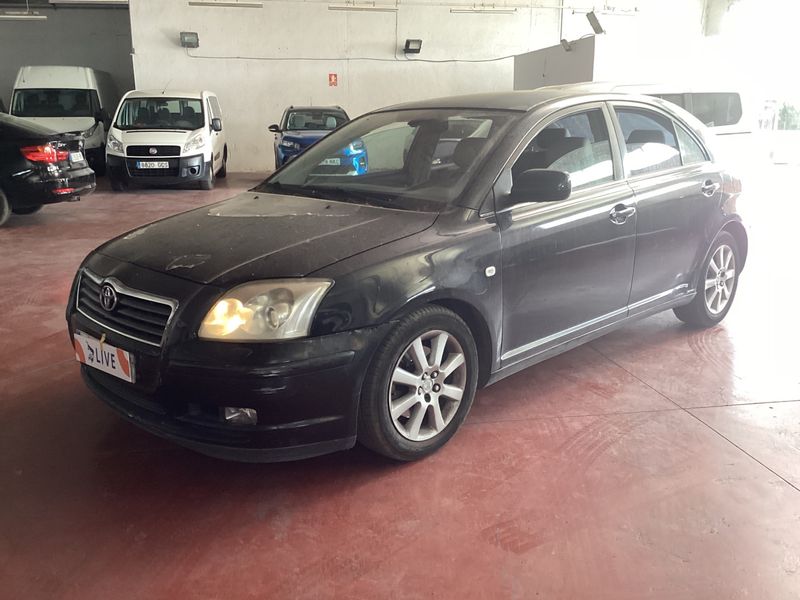 Toyota Avensis 2.0 D-4D Executive Liftback