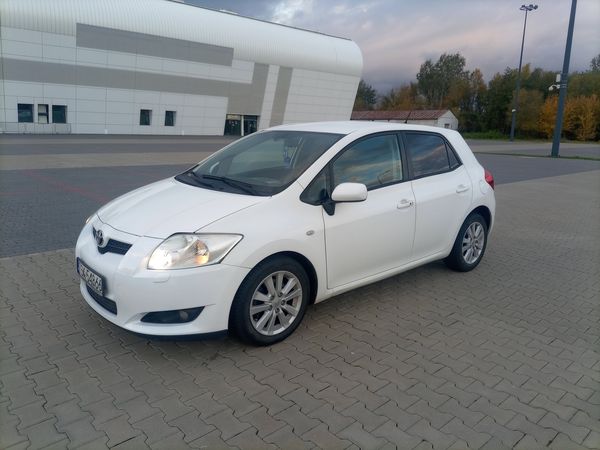 Toyota Auris 2.0 D-4D 2008