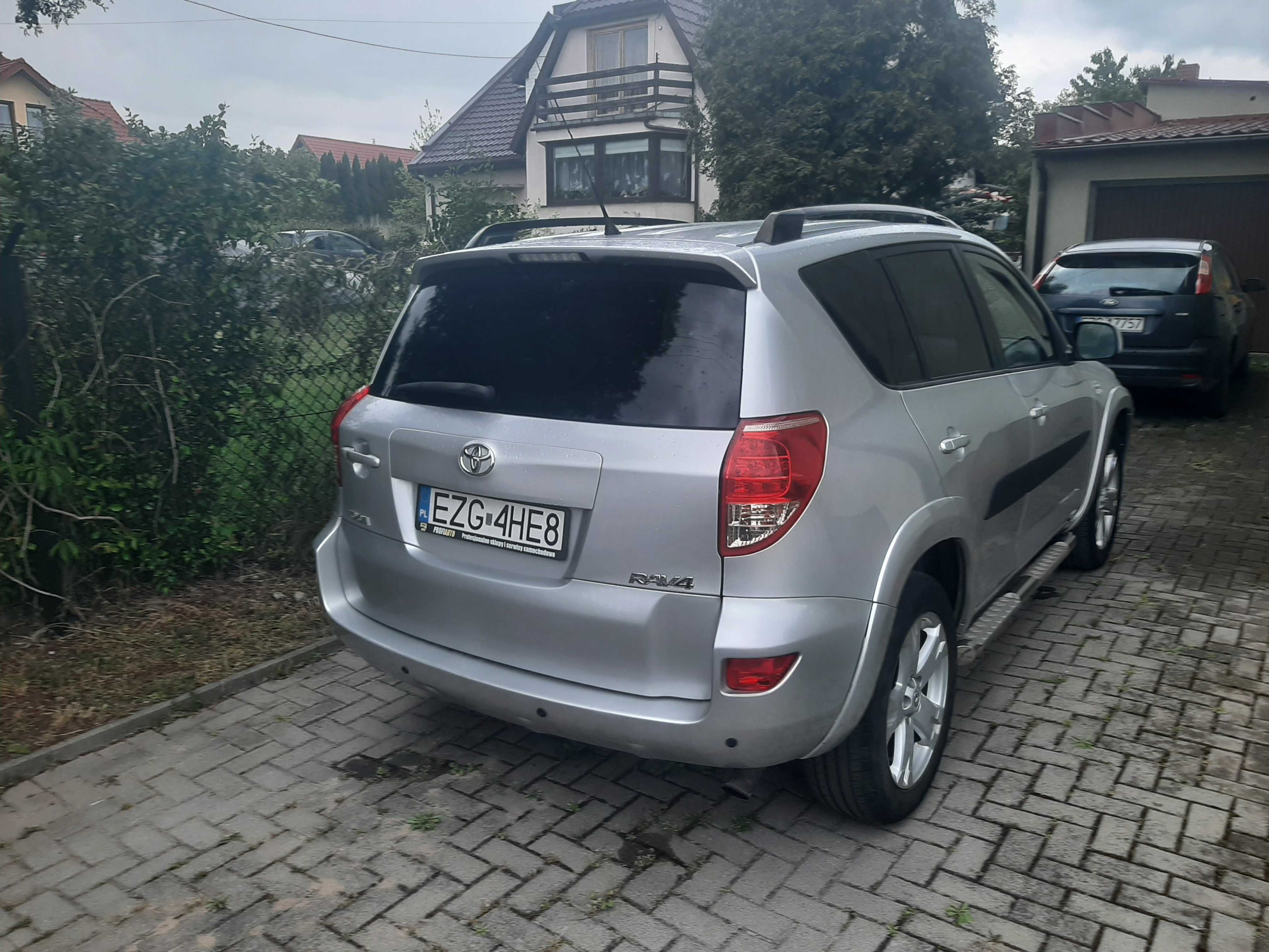 Toyota RAV4 DIESEL 177 KM Sprzedam