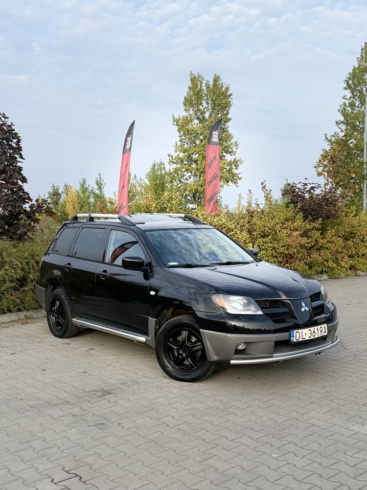 Mitsubishi Outlender • LPG • 4x4 • Suv • Zadbany • Zamiana
