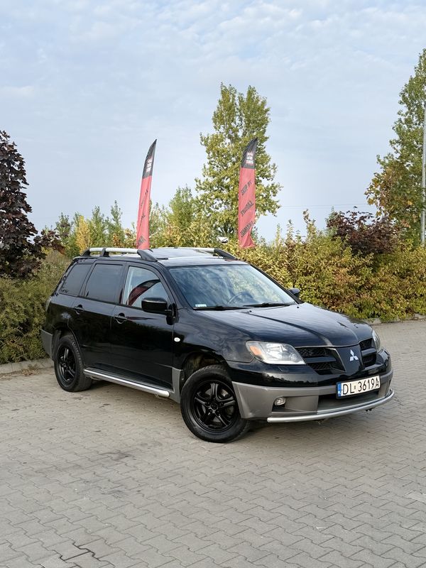 Mitsubishi Outlender • LPG • 4x4 • Suv • Zadbany • Zamiana