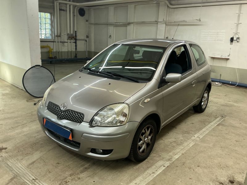 Toyota Yaris 1.3 VVT-i Cool