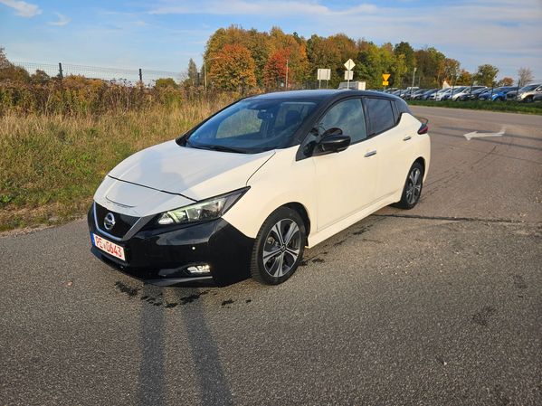 Nissan Leaf Electric 2021