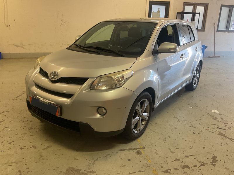 Toyota Urban Cruiser 1.4 D-4D Lounge