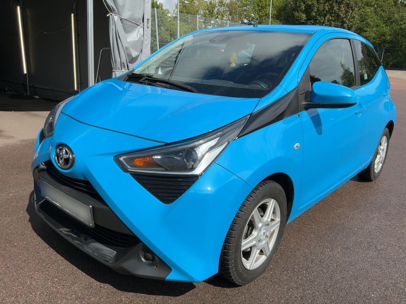 Toyota Aygo 1.0 VVT-i X-Play